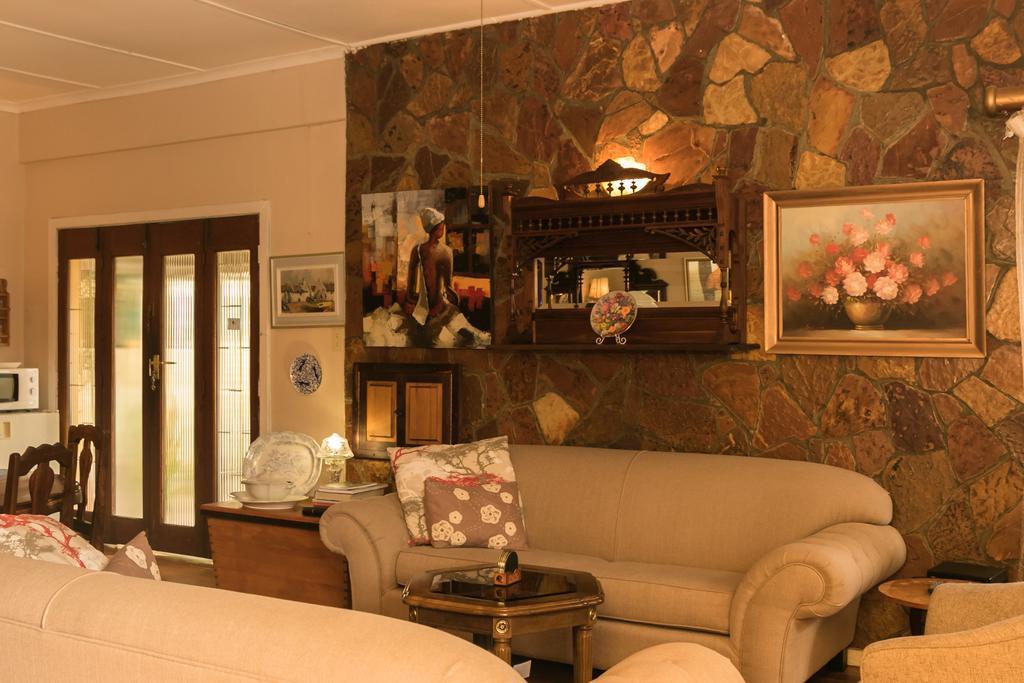 Beau & I Bed & Breakfast Graaff-Reinet Eksteriør bilde