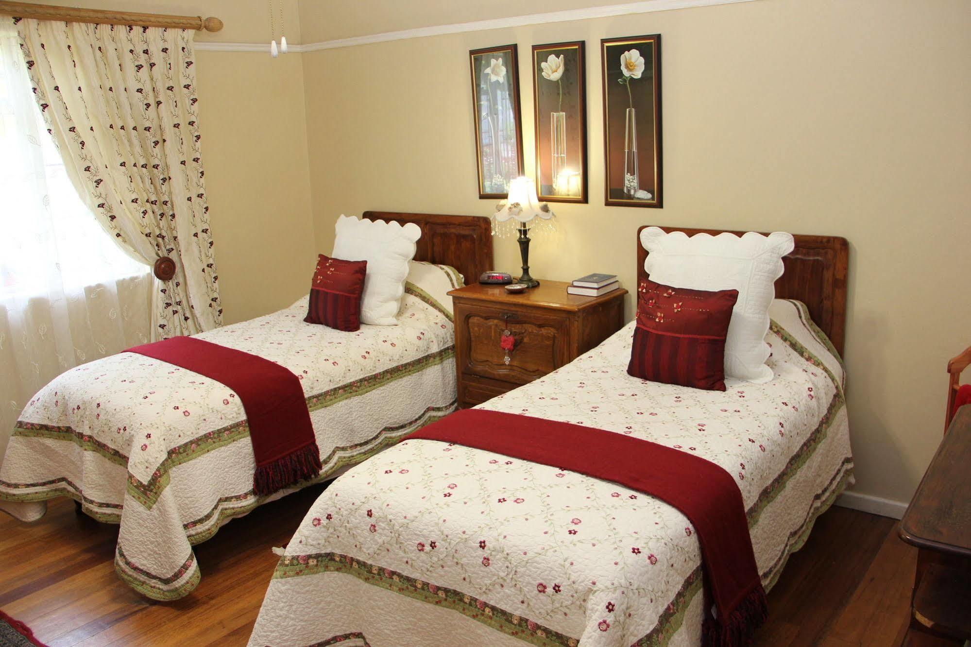 Beau & I Bed & Breakfast Graaff-Reinet Eksteriør bilde