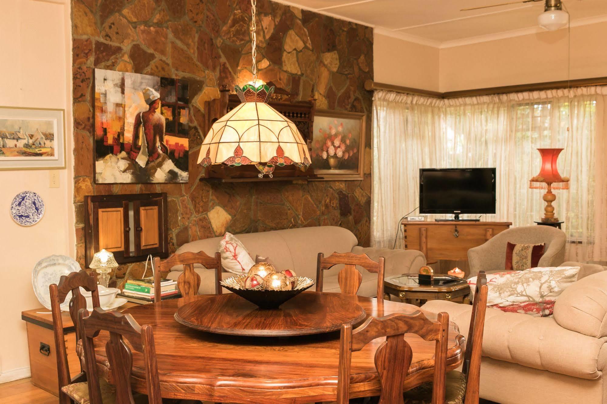 Beau & I Bed & Breakfast Graaff-Reinet Eksteriør bilde